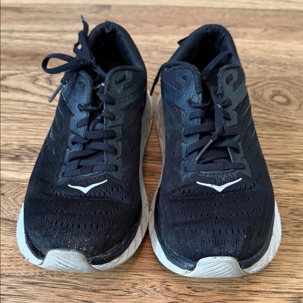 Hoka One One Black Athletic Shoes. Size 9